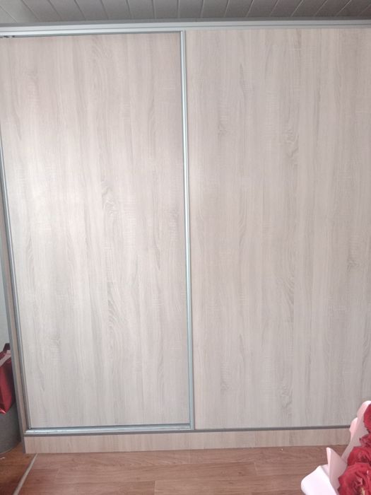 СРОЧНО продаются шкафы!