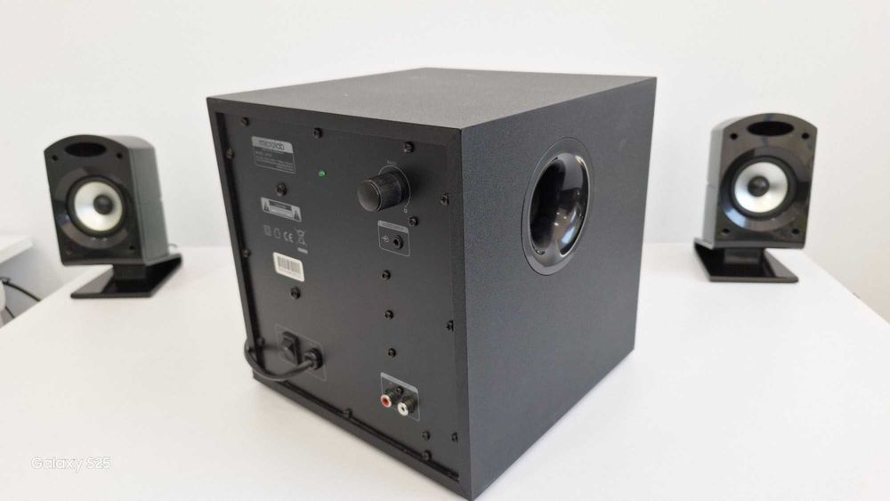 Колонки Microlab M-820 для ПК в идеальном состоянии.