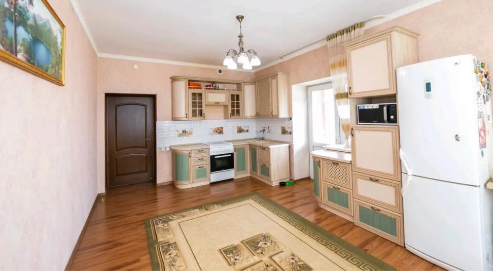 Продам коттедж Юго-восток