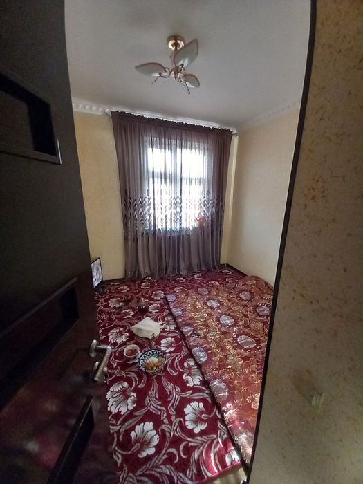 Motrid 3 xonali sotiladi