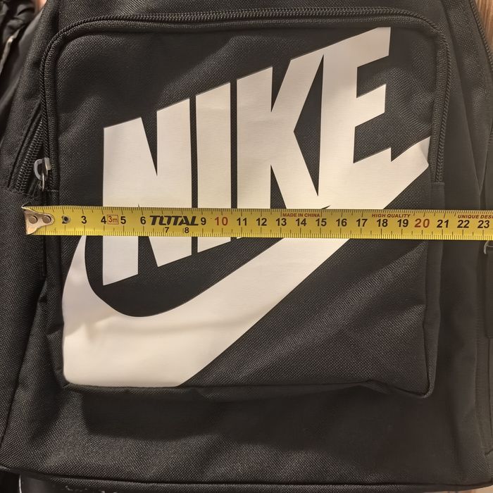 Оригинална нова раница Nike.