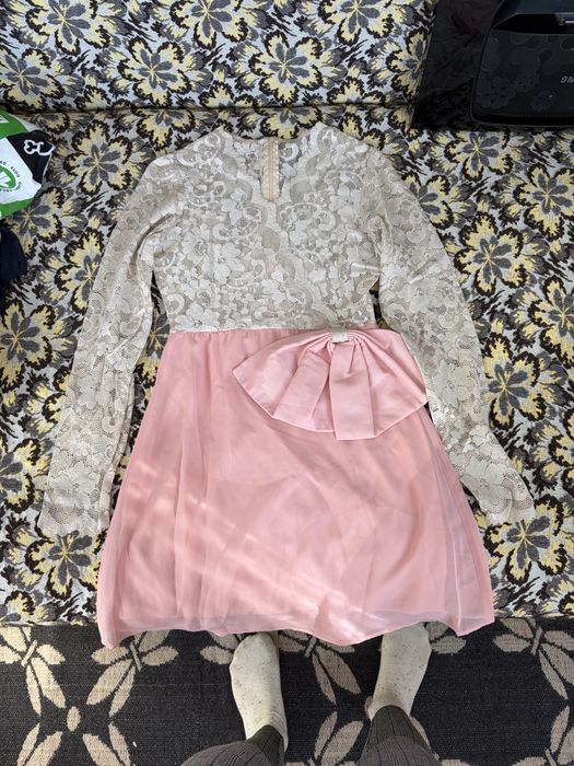 Toate haine dau Gratis