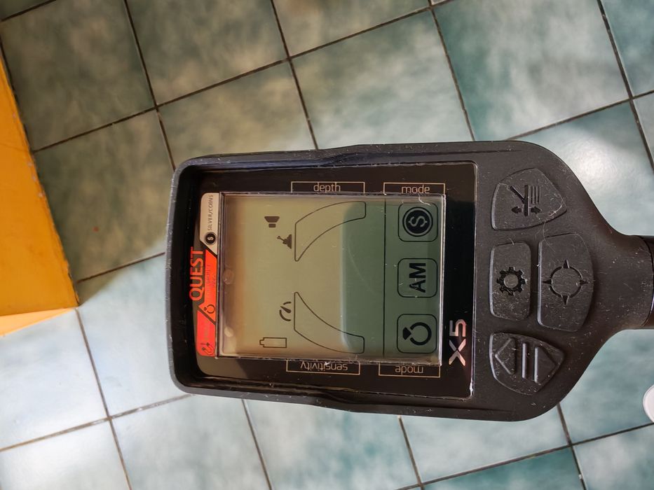 Металотърсач Quest X5