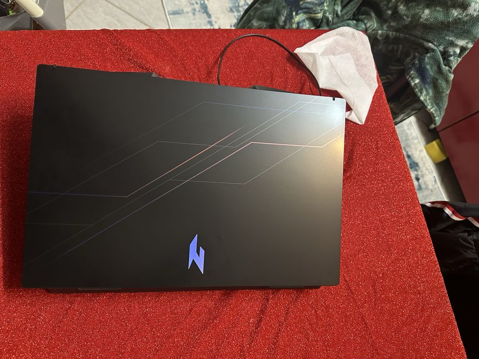 Vand laptop Acer Nitro v15