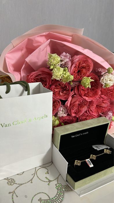 браслет Van Cleef