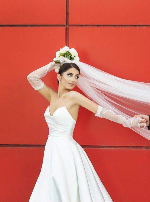 Продава булченска рокля