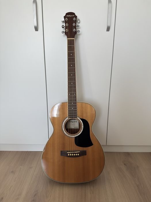Chitară acustică ARIA