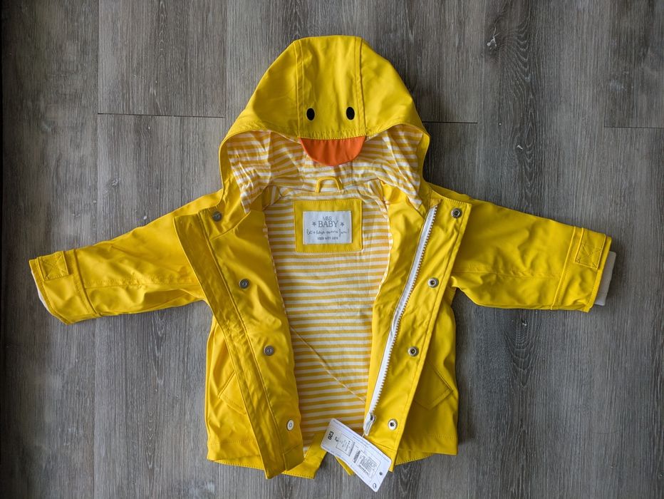 Гумирано яке Marks & Spencer 6-9 м