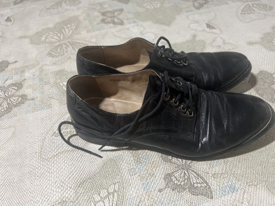 Ботинка кожаная