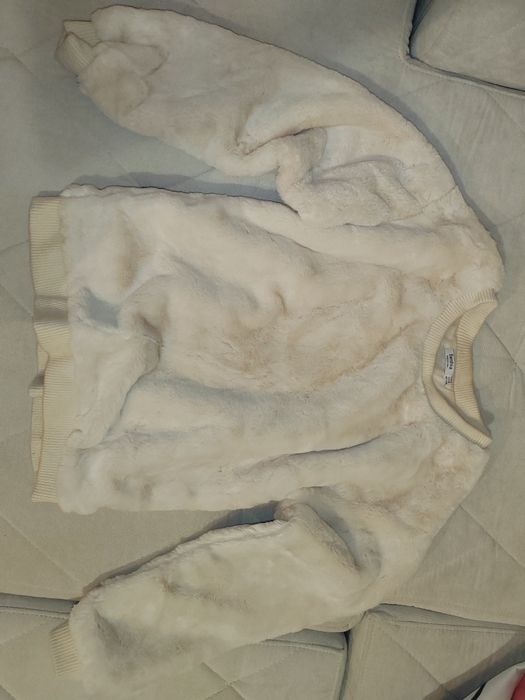 Bershka свитшот свитер