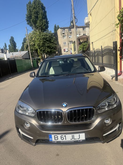 BMWX5 3D 122km.