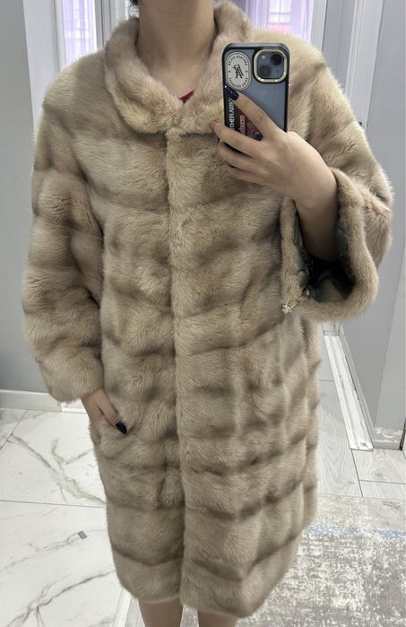 Продам Норковую шубу