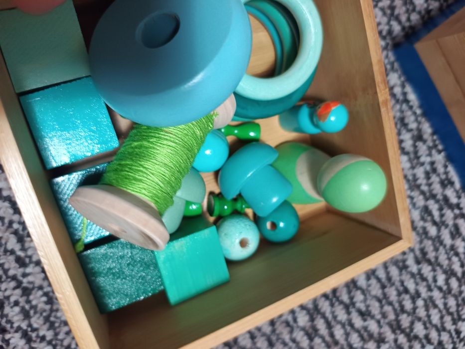 Cutii Montessori