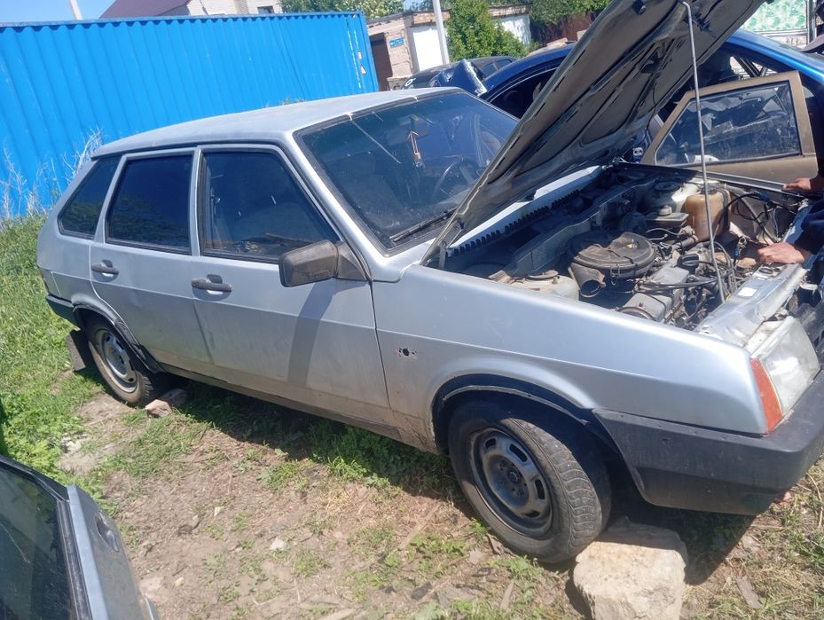Продам ВАЗ 2109.