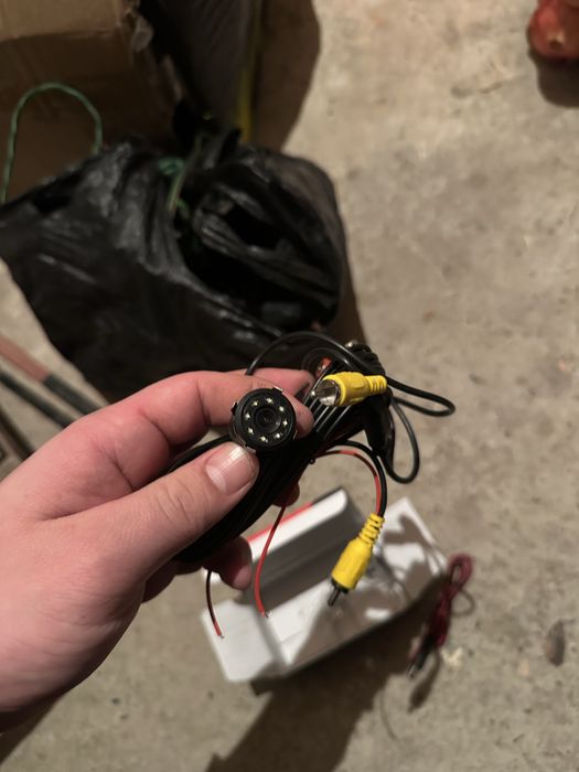 Камера задный вид стекло