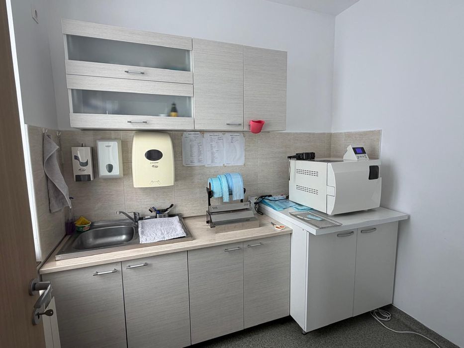 Aparatura clinica stomatologica