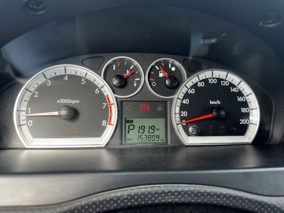 Nexia 3 автомат 4 сотилади