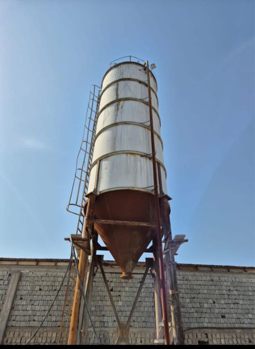 Новый 110 тонн силос