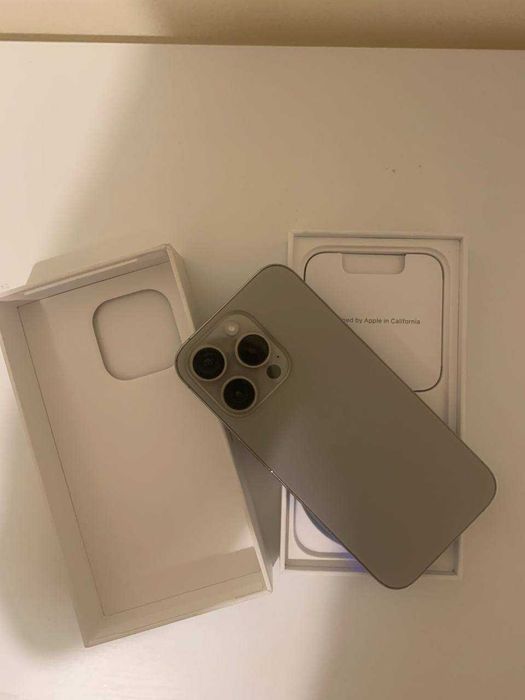 Iphone 15 pro titanium