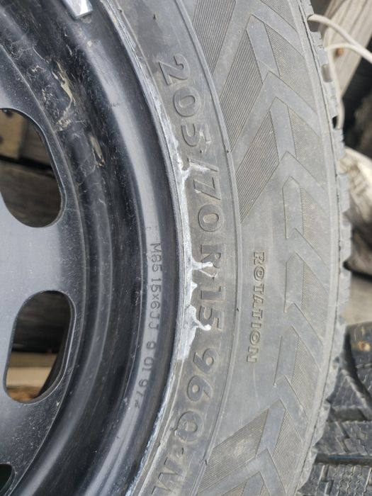 Зимний шина 35000 диски 15000 2-штук