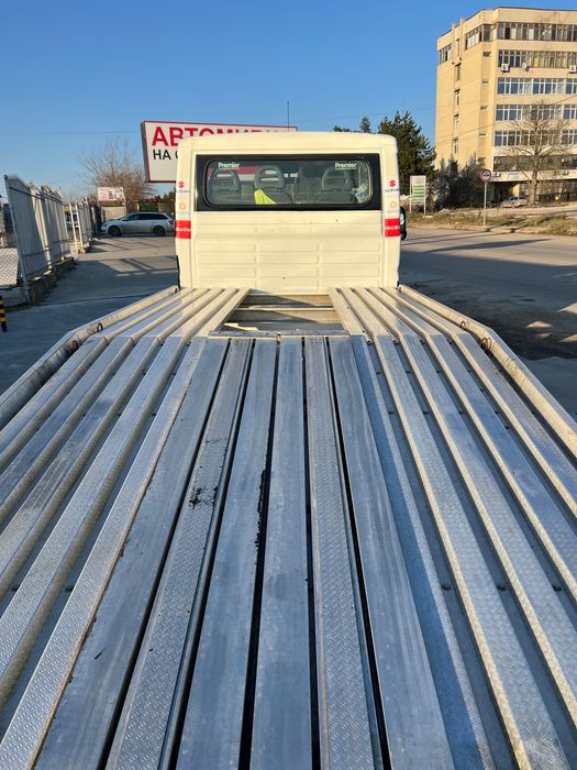 Продавам Пежо Боксер пътна помощ