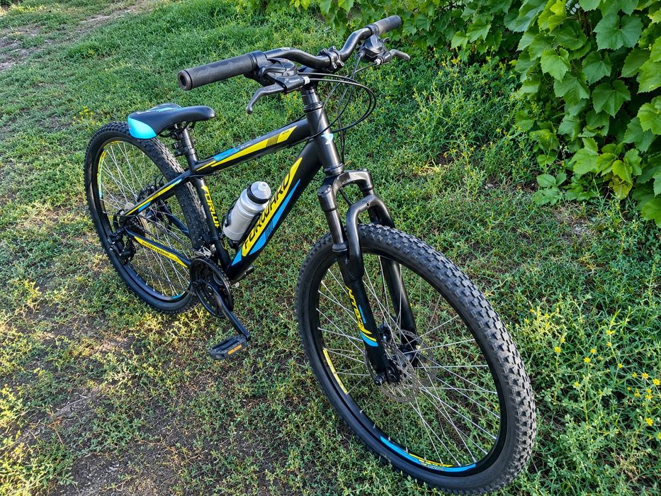 Продается велосипед FORWARD Sporting 27.5 2.0