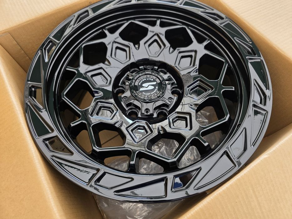 Jante de aliaj pentru toyota  land cruiser,ford  ranger marca silver line  pe 18 model Midland
