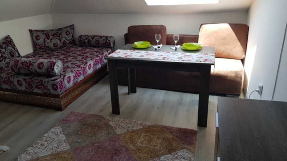 Дава се под наем Ателие в Шумен, 2-ри корпус - 42 кв.м за 244.8 € - Снимка #5