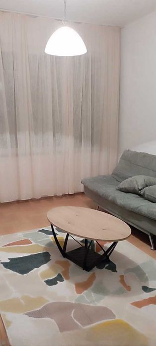 Дава се под наем Тристаен апартамент в София, Оборище - 76 кв.м за 816 € - Снимка #1