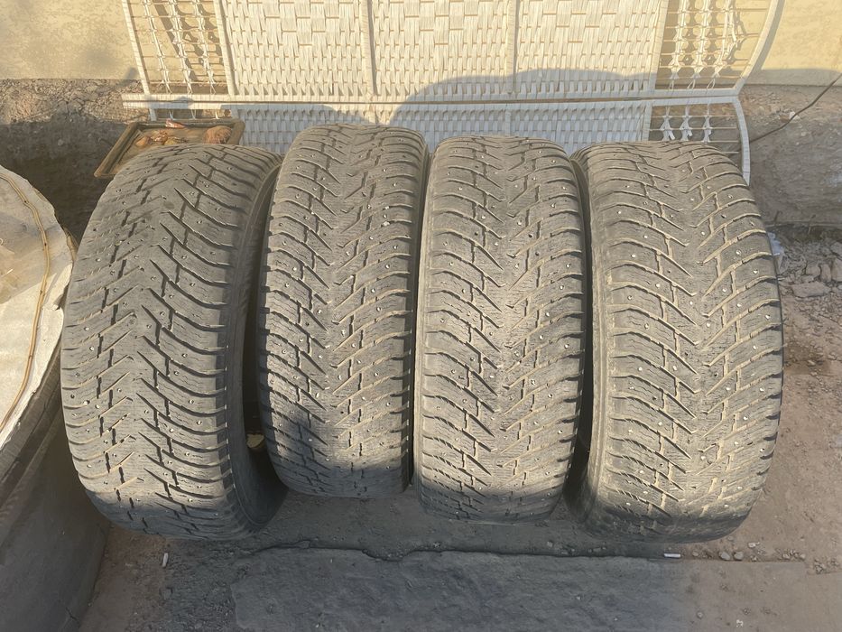 Зимние шины Б/У R-17