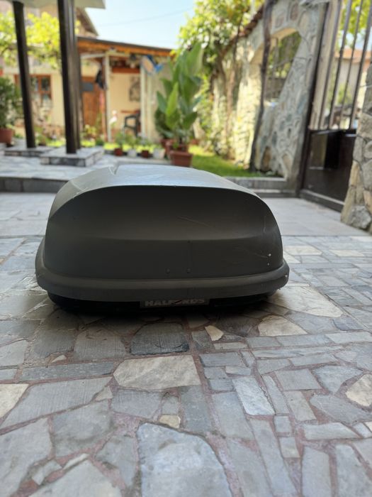 Туристически куфар за автомибил