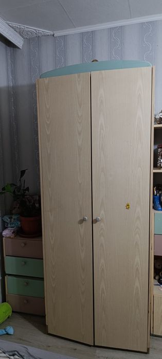 Секция с витрина