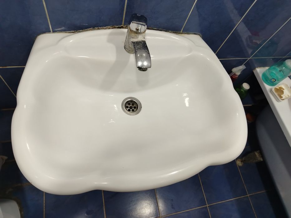 Продам раковину б/у