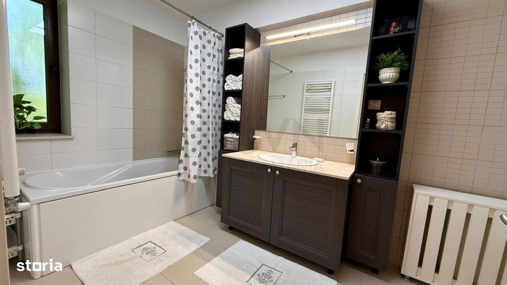 Apartament superb cu terasa si piscina Iancu Nicolae
