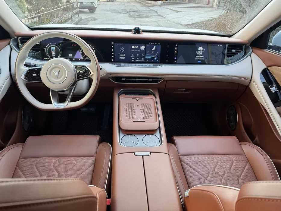 Voyah  Free Drive Pure 4WD pod zakaz