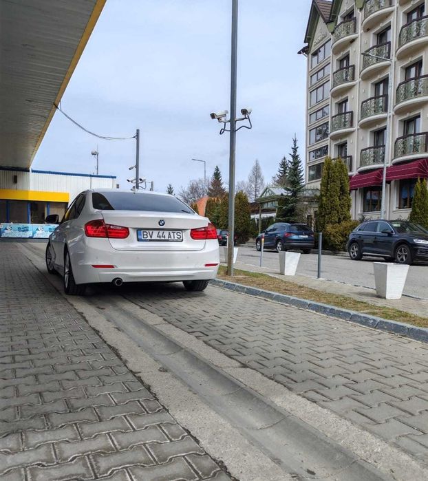 Vând BMW seria 3