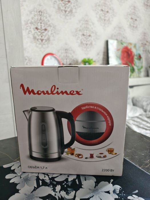 Чайник новый Moulinex