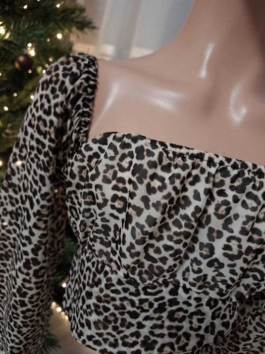 Top leopard cu mâneci lungi