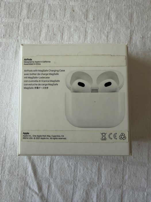 air pods 3  generatia 3