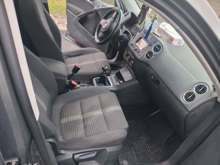 Vând vw Tiguan 2012