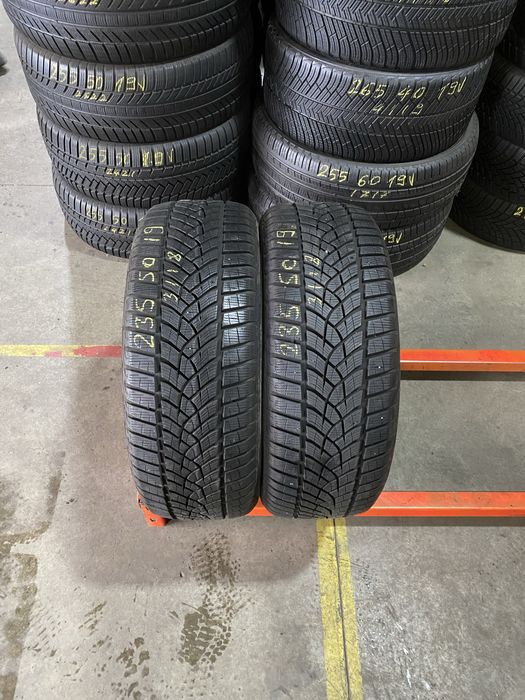 Anvelope iarna 235/50/19 Goodyear Ultra Grip Performance 235 50 19 R19