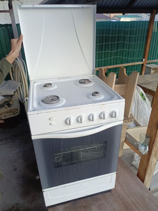 продаётся мебели и газ плита