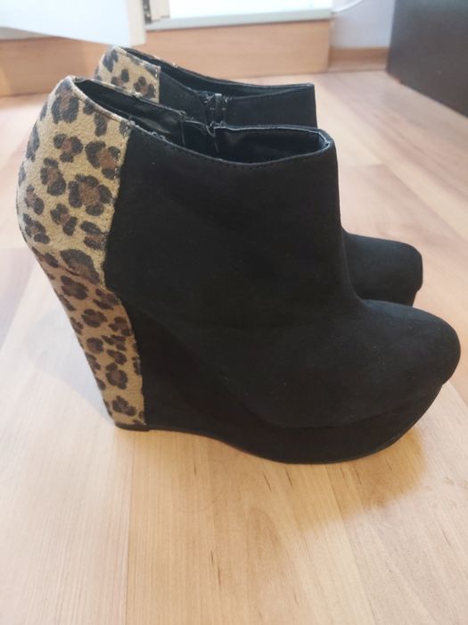 Марка Tally WEIJL