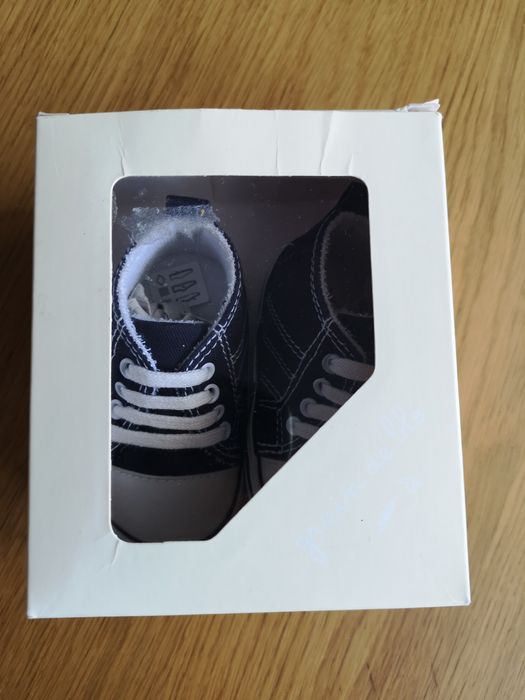 Adidași tenisi Grain de ble, mărimea 19, pentru bebe, noi, 9-12 luni