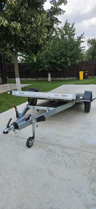 Remorcă MARTZ 750 kg cu Benă basculabilă si sistem de franare.