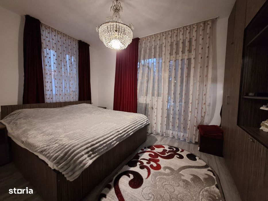 Apartament cu 3 camere, 58 mp, balcon, zona Eroilor — fotografia 1