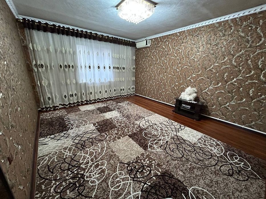 Продаётся дом в г. Ангрен, махалля Кук Терак (ориентир — Теплосеть)