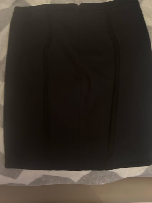 Fusta guess dama marimea M