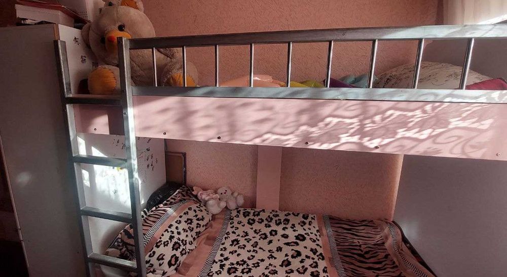 Двухяросная кровать