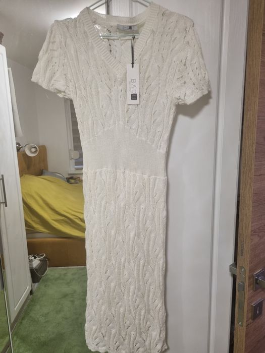 Уникална бяла плетена рокля